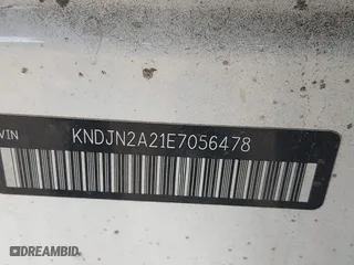 2014 Kia Soul with VIN KNDJN2A21E7056478, listed as a IAAI auction lot 42016501 with 203,500 mi miles. Bid and sale history available at carsss.com. Image 9.