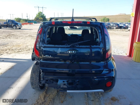 2017 Kia Soul + with VIN KNDJP3A55H7462679, listed as a IAAI auction lot 41985241 with 118,186 mi miles. Bid and sale history available at carsss.com. Image 16.
