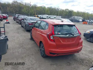 2020 Honda Fit EX z VIN 3HGGK5H81LM712147, wystawiony jako IAAI lot #42023191 z przebiegiem 82 410 mil mil oraz . Historia ofert i sprzedaży dostępna na DreamBid. Obrazek 3.