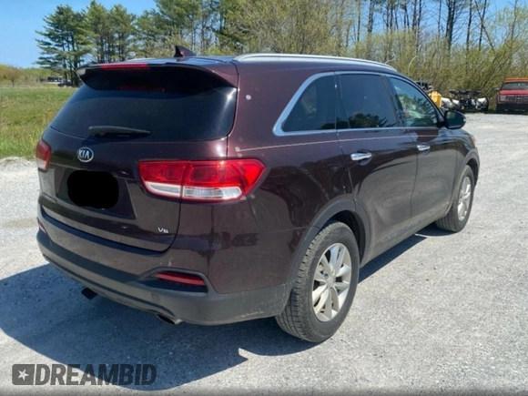 2016 Kia Sorento LX z VIN 5XYPGDA56GG003372, wystawiony jako Copart lot #58873935 z przebiegiem 121 352 mil mil oraz Czysty tytuł • Clean title. Historia ofert i sprzedaży dostępna na DreamBid. Obrazek 4.