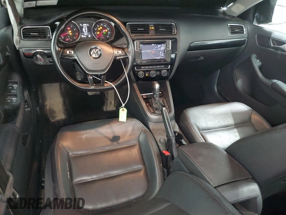 2017 Volkswagen Jetta SEL with VIN 3VWL17AJ3HM410145, listed as a Copart auction lot 58792565 with 186,732 mi miles and Salvage title. Bid and sale history available at DreamBid. Image 8.