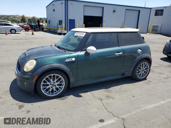 2009 MINI Hardtop S with VIN WMWMF73599TT96423, listed as a Copart auction lot 63913415 with 103,165 mi miles and Clean title. Bid and sale history available at DreamBid. Image 1.