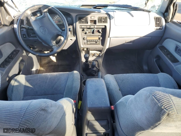 2000 Toyota 4Runner SR5 with VIN JT3HN86R1Y0317584, listed as a Copart auction lot 44157355 with 199,957 mi miles and Salvage Title. Bid and sale history available at carsss.com. Image 8.