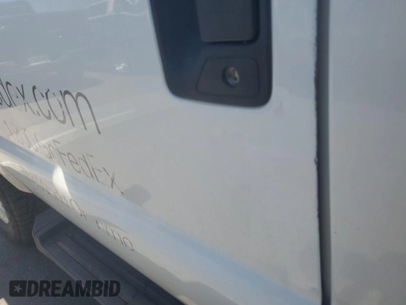 2015 Ford F-250 XL with VIN 1FDBF2B64FED21552, listed as a IAAI auction lot 42671245 with 266,037 mi miles and . Bid and sale history available at DreamBid. Image 13.
