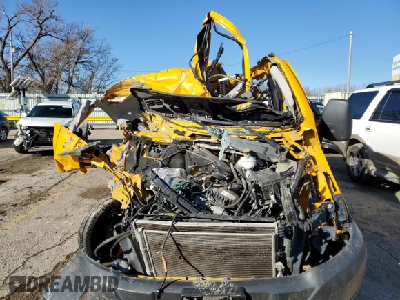 2015 Ford Transit with VIN 1FTNR2ZM8FKB28934, listed as a Copart auction lot 77167123 with Not Provided miles and Salvage Title. Bid and sale history available at DreamBid. Image 5.