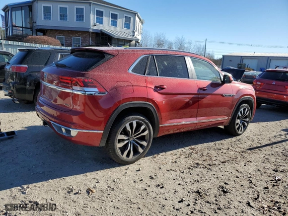 2021 Volkswagen Atlas Cross Sport 3.6L V6 SEL with VIN 1V2SE2CA2MC200407, listed as a Copart auction lot 79722614 with 41,104 mi miles and Salvage Title. Bid and sale history available at carsss.com. Image 3.