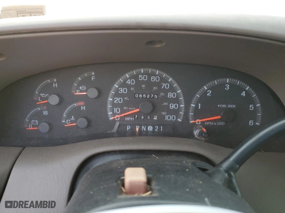 1997 Ford F-150 Standard with VIN 1FTDX17W2VNC15936, listed as a Copart auction lot 48991325 with 65,275 mi miles and Clean Title. Bid and sale history available at carsss.com. Image 9.