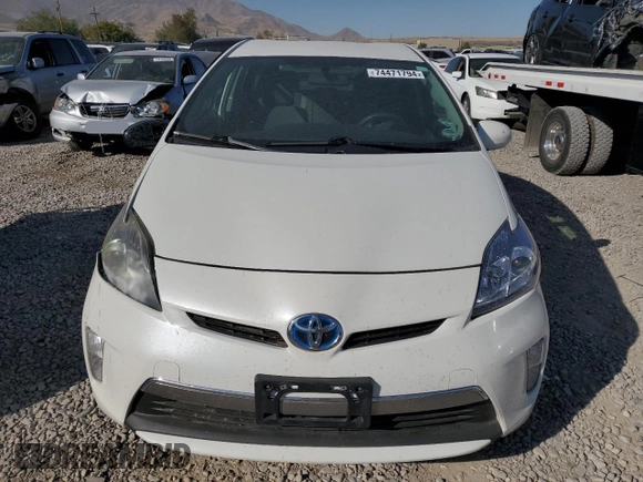 2013 Toyota Prius with VIN JTDKN3DP2D3043844, listed as a Copart auction lot 74471794 with 130,824 mi miles and Salvage Title. Bid and sale history available at DreamBid. Image 5.