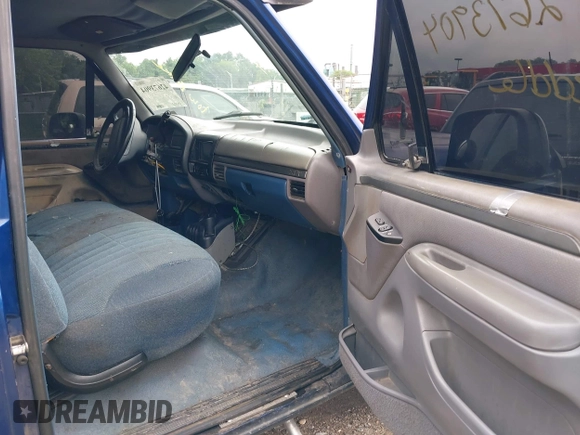 1996 Ford F-150 with VIN 1FTEX14H7TKA14770, listed as a IAAI auction lot 42673904 with 172,553 mi miles and . Bid and sale history available at DreamBid. Image 5.