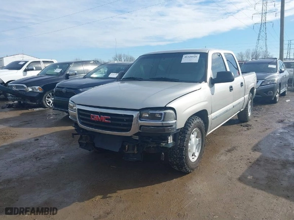 2007 GMC Sierra 1500 Classic SLE1 with VIN 2GTEC13Z971127468, listed as a IAAI auction lot 41526620 with NaN miles. Bid and sale history available at carsss.com. Image 2.