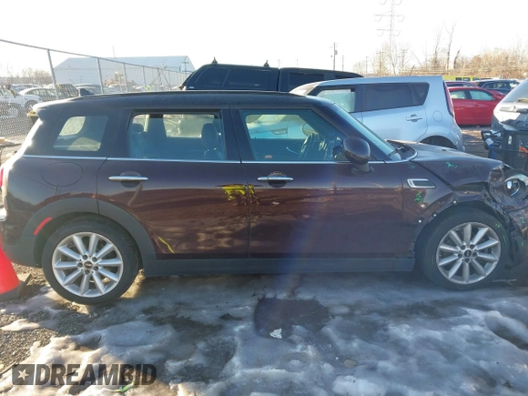 2016 MINI Clubman z VIN WMWLN5C50G2E29740, wystawiony jako IAAI lot #41345976 z przebiegiem 67 124 mil mil oraz . Historia ofert i sprzedaży dostępna na DreamBid. Obrazek 13.