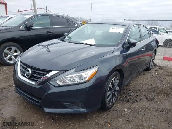 2018 Nissan Altima 2.5 SL with VIN 1N4AL3AP7JC165994, listed as a IAAI auction lot 41678939 with 126,336 mi miles. Bid and sale history available at carsss.com. Image 17.