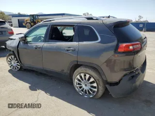 2015 Jeep Cherokee Limited with VIN 1C4PJLDS5FW607865, listed as a Copart auction lot 52909185 with 101,472 mi miles and Clean Title. Bid and sale history available at DreamBid. Image 2.