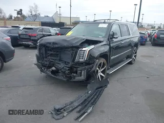 2017 Cadillac Escalade ESV Premium Luxury z VIN 1GYS4JKJ4HR300036, wystawiony jako IAAI lot #41467178 z przebiegiem 132 669 mil mil oraz . Historia ofert i sprzedaży dostępna na DreamBid. Obrazek 2.