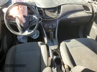 2020 Chevrolet Trax LS with VIN KL7CJKSB1LB324892, listed as a Copart auction lot 53208085 with 62,180 mi miles and Salvage Title. Bid and sale history available at DreamBid. Image 8.
