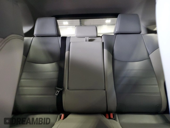 2021 Toyota RAV4 Hybrid LE z VIN 4T3B6RFVXMU053269, wystawiony jako Copart lot #54690095 z przebiegiem 48 815 mil mil oraz Szkoda całkowita • Salvage title. Historia ofert i sprzedaży dostępna na DreamBid. Obrazek 10.