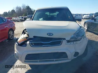 2012 Kia Soul + with VIN KNDJT2A62C7371120, listed as a IAAI auction lot 41442500 with 152,206 mi miles. Bid and sale history available at carsss.com. Image 12.