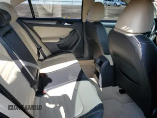 2013 Volkswagen Jetta SEL с VIN 3VWLP7AJ6DM379787, выставлен на аукционе Copart как лот 59637205 с пробегом 99 460 миль миль и Списание • Salvage title. История ставок и продаж доступна на DreamBid. Изображение 10.