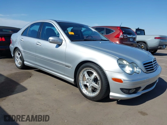 2007 Mercedes-Benz C 230 Sport z VIN WDBRF52HX7F934534, wystawiony jako IAAI lot #42509797 z przebiegiem 75 703 mil mil oraz . Historia ofert i sprzedaży dostępna na DreamBid. Obrazek 1.