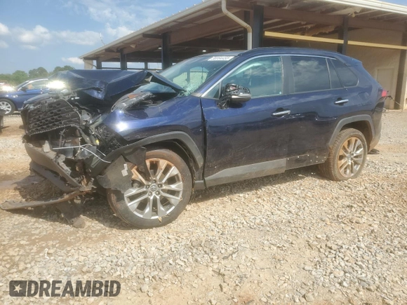2019 Toyota RAV4 Limited z VIN 2T3Y1RFVXKW017832, wystawiony jako Copart lot #56994455 z przebiegiem Nie podano mil oraz Szkoda całkowita • Salvage title. Historia ofert i sprzedaży dostępna na DreamBid. Obrazek 1.