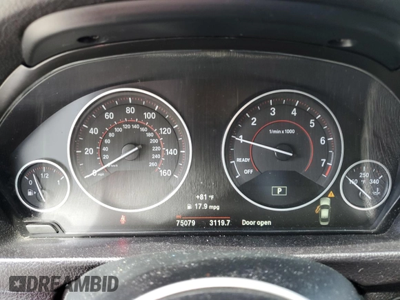 2016 BMW 3 Series 328i xDrive z VIN WBA8E3G57GNU00476, wystawiony jako Copart lot #54625345 z przebiegiem 75 079 mil mil oraz Szkoda całkowita • Salvage title. Historia ofert i sprzedaży dostępna na DreamBid. Obrazek 9.