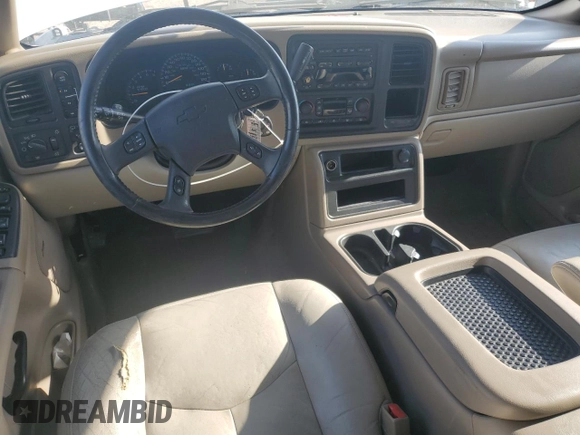 2005 Chevrolet Suburban Z71 with VIN 3GNFK16Z15G114163, listed as a Copart auction lot 55646365 with 212,653 mi miles and Salvage Title. Bid and sale history available at DreamBid. Image 8.