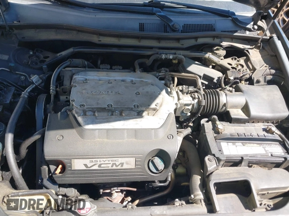 2009 Honda Accord EX-L with VIN 1HGCP36889A048474, listed as a IAAI auction lot 42043135 with 217,640 mi miles and . Bid and sale history available at DreamBid. Image 10.
