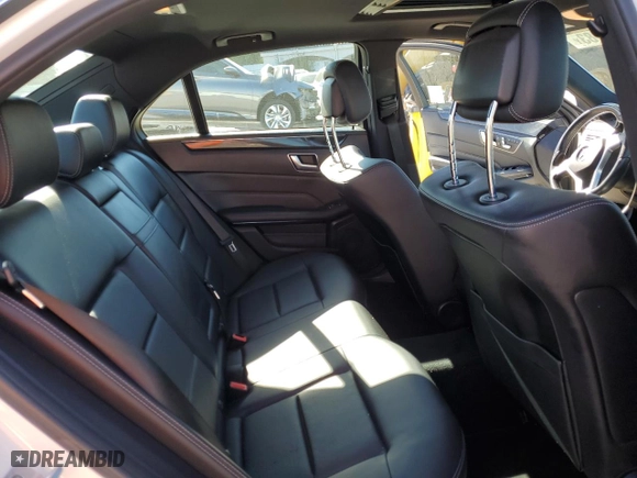2016 Mercedes-Benz E-Class E 250 BlueTEC Luxury with VIN WDDHF9HB3GB233290, listed as a Copart auction lot 38986183 with 94,617 mi miles. Bid and sale history available at carsss.com. Image 10.