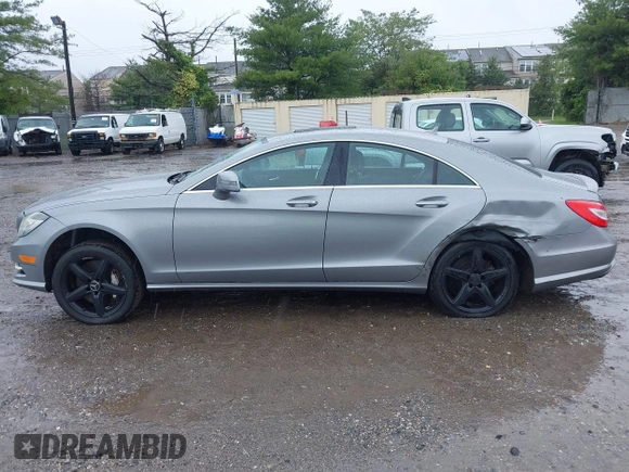 2014 Mercedes-Benz CLS 550 с VIN WDDLJ9BB9EA118388, выставлен на аукционе IAAI как лот 42354165 с пробегом 123 120 миль миль и . История ставок и продаж доступна на DreamBid. Изображение 14.
