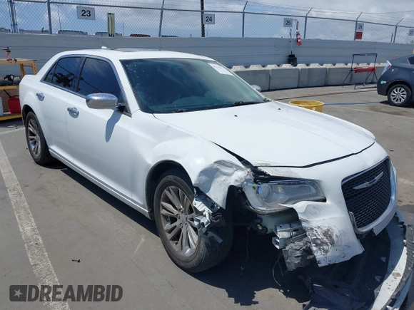 2016 Chrysler 300 C z VIN 2C3CCAEG3GH212241, wystawiony jako IAAI lot #42131477 z przebiegiem 179 973 mil mil oraz . Historia ofert i sprzedaży dostępna na DreamBid. Obrazek 6.