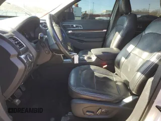 2018 Ford Explorer Limited с VIN 1FM5K8FH1JGC96050, выставлен на аукционе Copart как лот 44152405 с пробегом 108 278 миль миль и Списание • Salvage title. История ставок и продаж доступна на DreamBid. Изображение 7.
