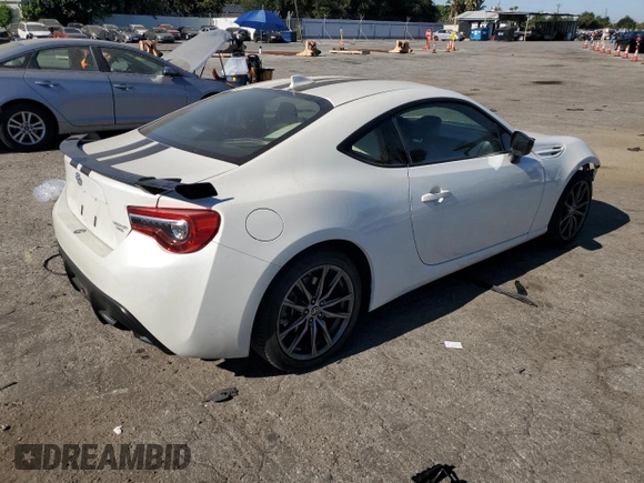 2017 Toyota 86 with VIN JF1ZNAA15H8707068, listed as a Copart auction lot 64527424 with 0 mi miles and Salvage Title. Bid and sale history available at carsss.com. Image 3.