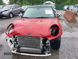 2017 MINI Hardtop 4 Door Cooper with VIN WMWXU1C58H2E18094, listed as a IAAI auction lot 42312473 with 50,482 mi miles and . Bid and sale history available at DreamBid. Image 13.