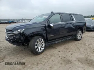 2022 Chevrolet Suburban Premier with VIN 1GNSCFKL0NR289644, listed as a Copart auction lot 85654634 with 34,433 mi miles and Salvage title. Bid and sale history available at DreamBid. Image 1.