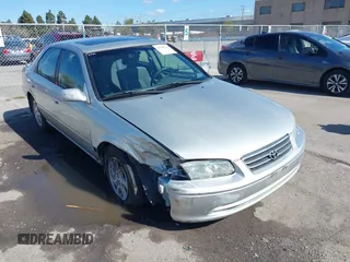 2001 Toyota Camry LE z VIN JT2BF22KX10342454, wystawiony jako IAAI lot #41939743 z przebiegiem 124 045 mil mil oraz . Historia ofert i sprzedaży dostępna na DreamBid. Obrazek 6.