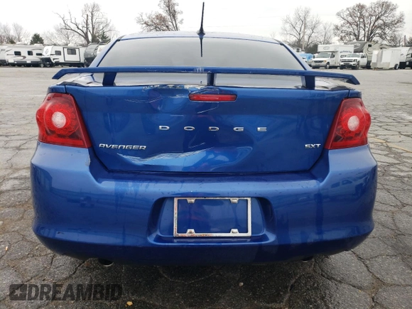 2013 Dodge Avenger SXT z VIN 1C3CDZCG6DN581807, wystawiony jako Copart lot #81929854 z przebiegiem 83 410 mil mil oraz Szkoda całkowita • Salvage title. Historia ofert i sprzedaży dostępna na DreamBid. Obrazek 6.