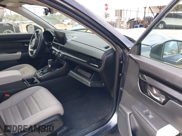 2024 Honda CR-V EX-L with VIN 2HKRS3H75RH322041, listed as a IAAI auction lot 41651871 with 26,422 mi miles and . Bid and sale history available at DreamBid. Image 5.