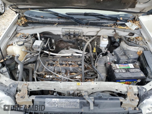 2006 Ford Escape XLT with VIN 1FMYU03Z26KA85627, listed as a Copart auction lot 83552474 with 234,677 mi miles and Clean Title. Bid and sale history available at carsss.com. Image 12.