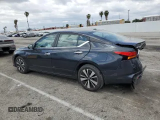 2021 Nissan Altima SV z VIN 1N4BL4DV4MN420372, wystawiony jako Copart lot #54734995 z przebiegiem 98 282 mil mil oraz Szkoda całkowita • Salvage title. Historia ofert i sprzedaży dostępna na DreamBid. Obrazek 2.