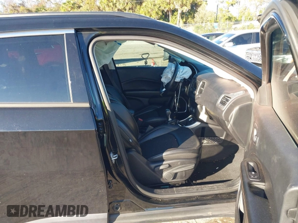 2018 Jeep Compass Latitude with VIN 3C4NJCBB1JT467953, listed as a IAAI auction lot 41254646 with 88,322 mi miles. Bid and sale history available at carsss.com. Image 5.
