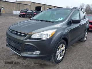2016 Ford Escape SE with VIN 1FMCU9G92GUC22029, listed as a IAAI auction lot 42032478 with 133,853 mi miles. Bid and sale history available at carsss.com. Image 2.