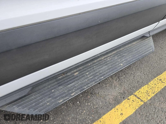 2020 Ford Transit Cargo с VIN 1FTBF4UG0LKB26146, выставлен на аукционе IAAI как лот 42789886 с пробегом 137 541 миль миль и . История ставок и продаж доступна на DreamBid. Изображение 41.