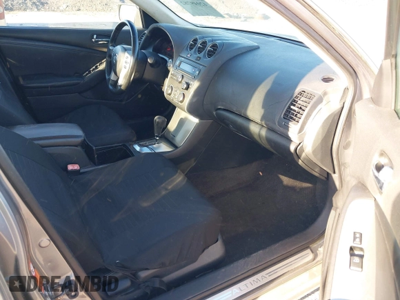 2007 Nissan Altima 2.5 S with VIN 1N4AL21E27N423263, listed as a IAAI auction lot 42049782 with 163,945 mi miles. Bid and sale history available at carsss.com. Image 5.