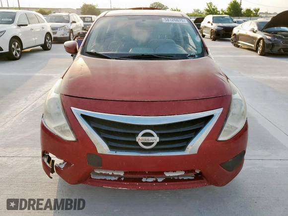 2016 Nissan Versa S z VIN 3N1CN7AP2GL872263, wystawiony jako Copart lot #58126075 z przebiegiem 157 170 mil mil oraz Czysty tytuł • Clean title. Historia ofert i sprzedaży dostępna na DreamBid. Obrazek 5.