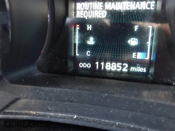 2018 Mitsubishi Outlander Sport ES 2.0 with VIN JA4AR3AU1JZ018060, listed as a IAAI auction lot 40712329 with 118,852 mi miles. Bid and sale history available at carsss.com. Image 15.