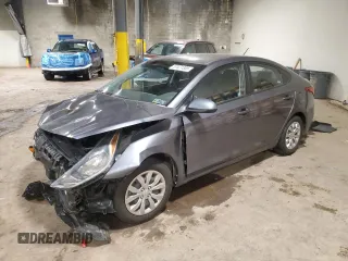 2018 Hyundai Accent SE z VIN 3KPC24A38JE013448, wystawiony jako Copart lot #57471355 z przebiegiem Nie podano mil oraz Szkoda całkowita • Salvage title. Historia ofert i sprzedaży dostępna na DreamBid. Obrazek 1.