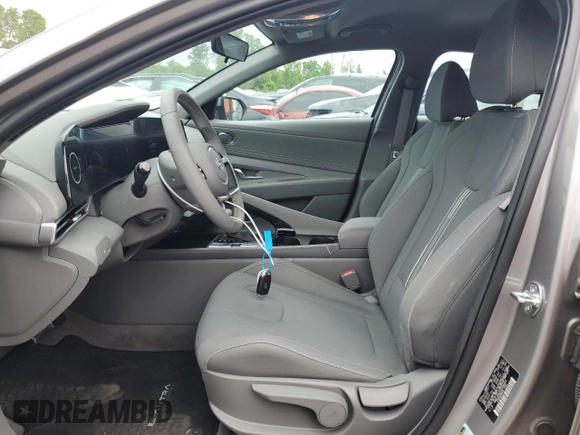 2023 Hyundai Elantra SEL with VIN KMHLS4AG7PU500424, listed as a Copart auction lot 55018164 with 2,642 mi miles and Salvage Title. Bid and sale history available at DreamBid. Image 7.