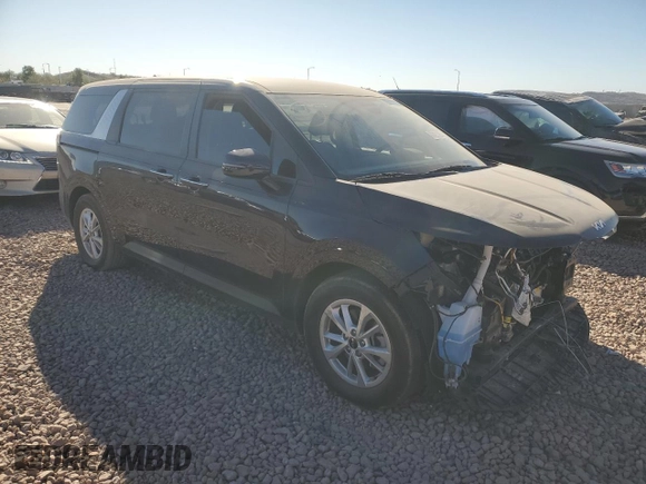 2024 Kia Carnival LX with VIN KNDNB4H34R6386454, listed as a Copart auction lot 88491205 with 10,124 mi miles and Salvage Title. Bid and sale history available at carsss.com. Image 4.
