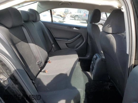 2015 Volkswagen Jetta S with VIN 3VW2K7AJ3FM355363, listed as a Copart auction lot 58516655 with 140,688 mi miles and Salvage title. Bid and sale history available at DreamBid. Image 10.