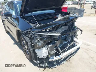 2025 Toyota Crown XLE с VIN JTDACAAJ4S3013344, выставлен на аукционе IAAI как лот 42453453 с пробегом 10 607 миль миль и . История ставок и продаж доступна на DreamBid. Изображение 18.